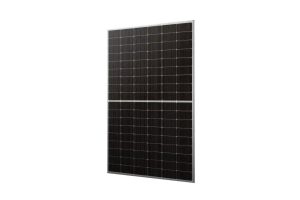 Pročitajte više o članku Kako izabrati solarni panel: JA Solar 585W, 650W ili Solar Fabrik 415W